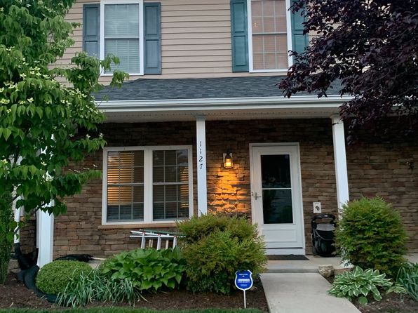 1127 Wellington Dr
