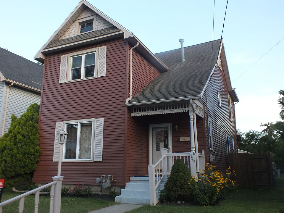 1st image of 142 E Eureka St