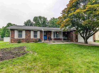 125 Wing Foot Dr, Springfield, IL 62704