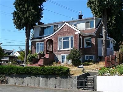 1st image of 901 Ford Ave