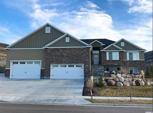 6827 W Vista Springs Dr, Herriman, UT 84096