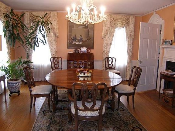 Formal Dining Room