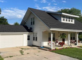 405 N 22nd St, Bethany, MO 64424