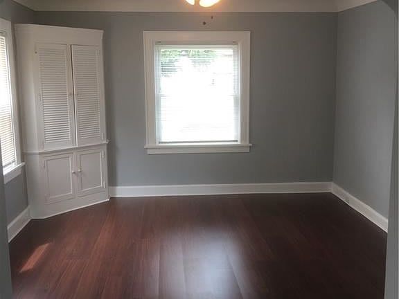 5th image of 3578 W 126th St