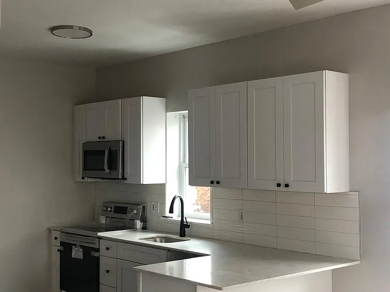 5328 Chestnut St #2 — Photo 2