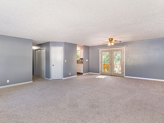 5th image of 2104 Wolfe Rd