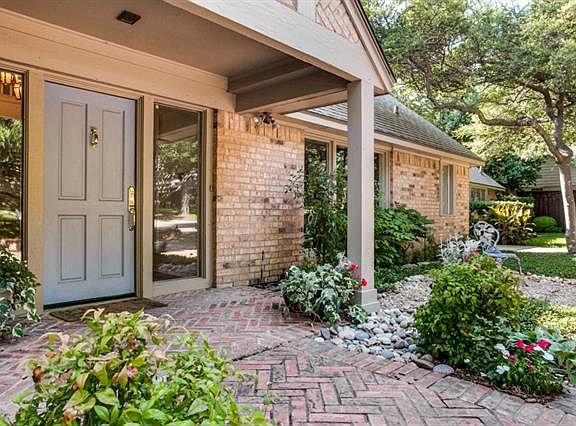 3rd image of 14159 Valley Creek Dr