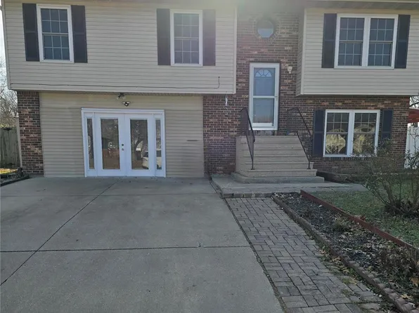 5144 Stephanie Dr, Granite City, IL 62040