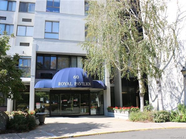 60 Strawberry Hill Ave Unit 1002