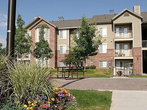 5th image of 1099 S West Temp A102