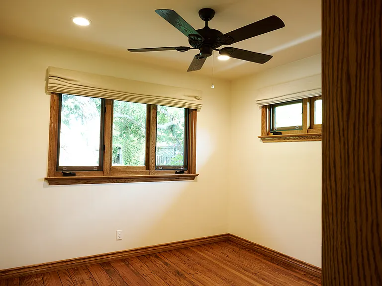 4720 Hayman Ave — Photo 43