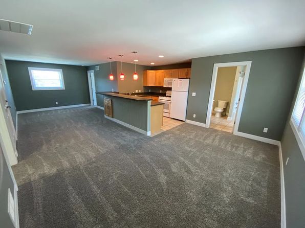 827 Benson Ave NE APT C