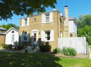 10111 S Talman Ave, Chicago, IL 60655