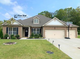 1009 Webbs Retreat Ln, Murfreesboro, TN 37128
