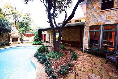 2nd image of 3444 Golfing Green Dr
