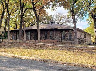 1801 Catalina Cir, Sherman, TX 75092
