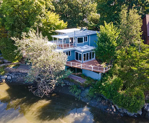 5 Shore Dr Photo 1