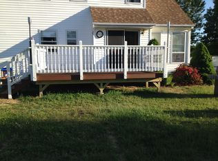 15 Quaker Path, Yaphank, NY 11980