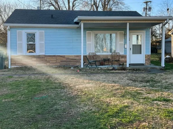 18 Senate Ave, Morganfield, KY 42437