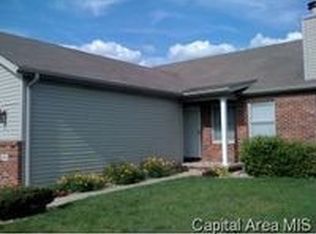 2816 Cronin Dr, Springfield, IL 62711