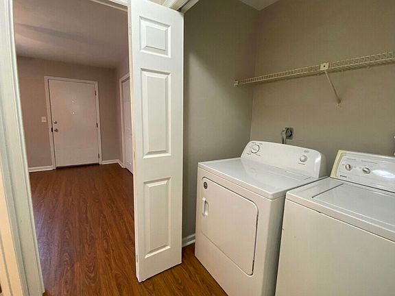 5th image of 2312 Hartsfield Way #1