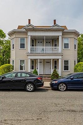 1st image of 119 Quincy St #2