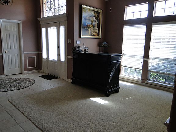 3rd image of 2236 Bedford Cir