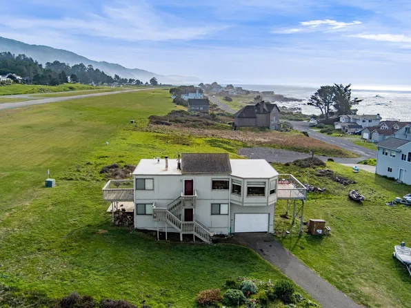 16 Sail Ct, Whitethorn, CA 95589