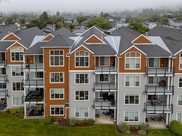 1000 N Holladay Dr Unit 405, Seaside, OR 97138
