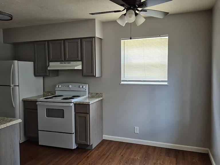 302 Sequoyah Trl #1 — Photo 3