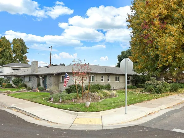 1020 W Locust St, Lodi, CA 95240