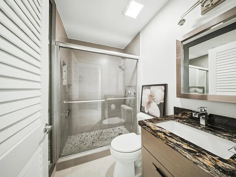 138 N Indies Dr #B — Photo 23