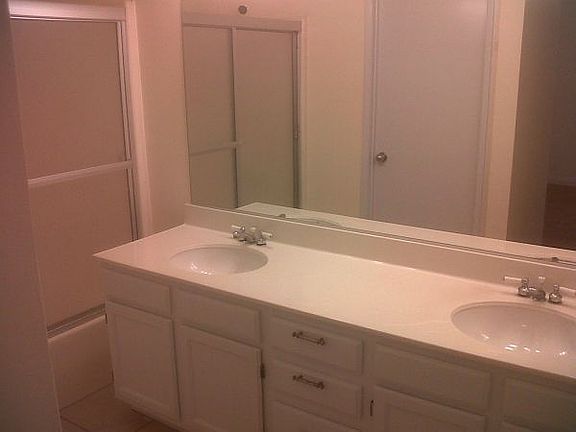 Master bedroom double-sink