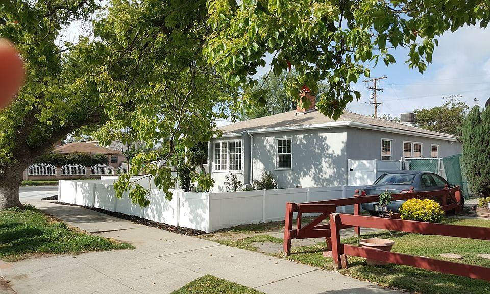 1st image of 6603 Bellingham Ave