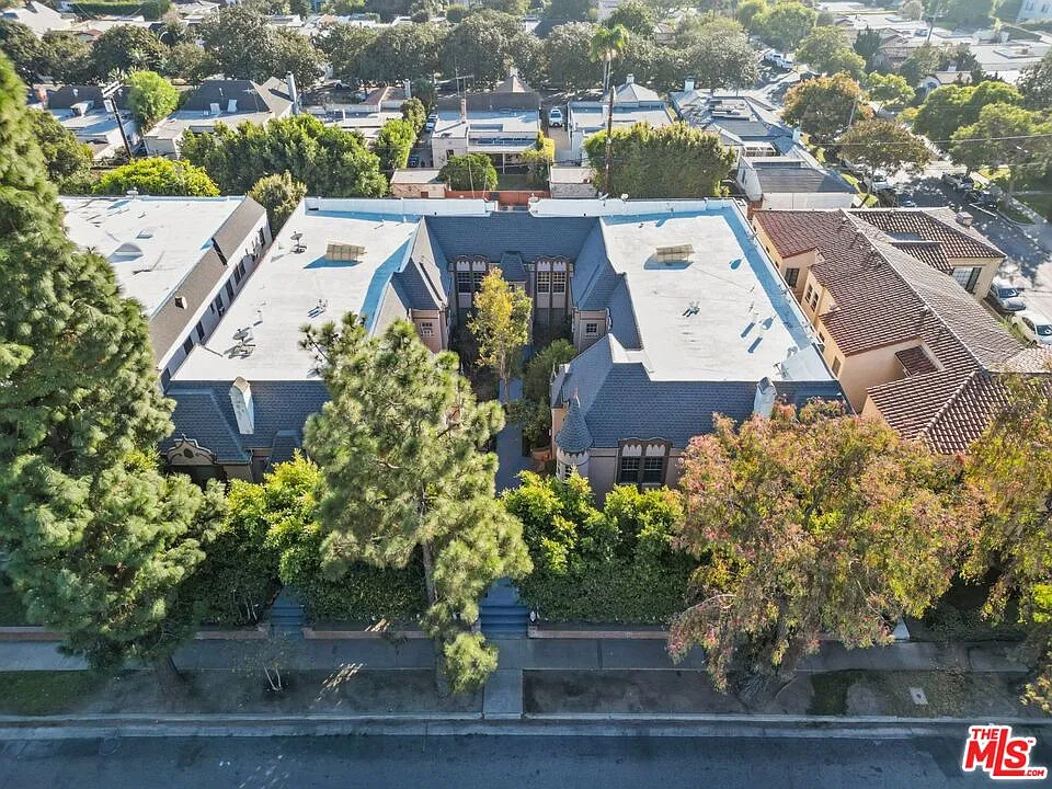 6544 W Olympic Blvd — Photo 3