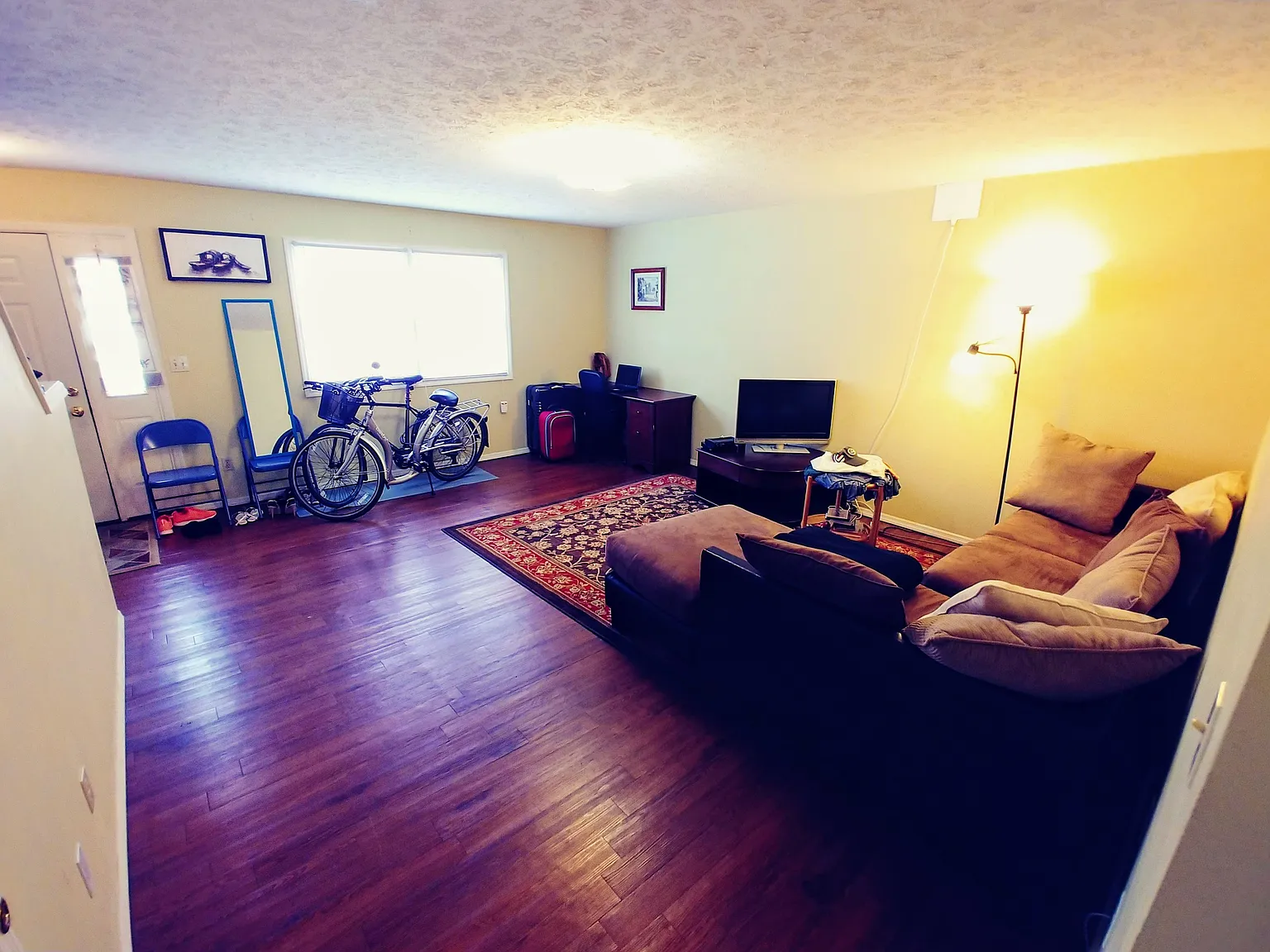 3 bed, 2.5 bath, 1520 sqft, $1,590 — Photo 3