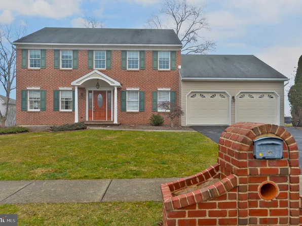 249 Keats Dr, Reading, PA 19608