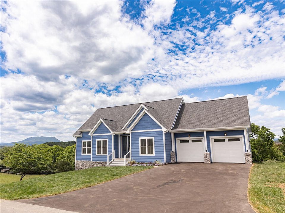 1st image of 20 Cora Ln