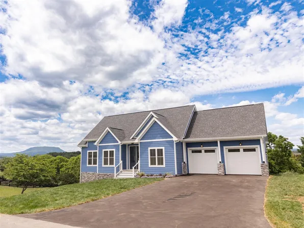 20 Cora Ln, Lexington, VA 24450