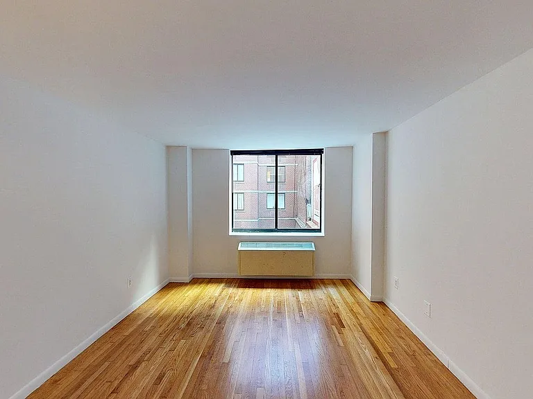 121 Reade St #4B — Photo 6