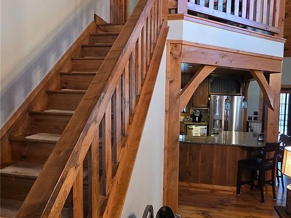 2nd image of 3989 Court Rd
