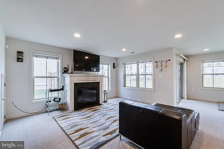 23632 Sailfish Sq — Photo 30