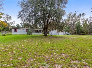 312 Ofarrell Ave, Interlachen, FL 32148