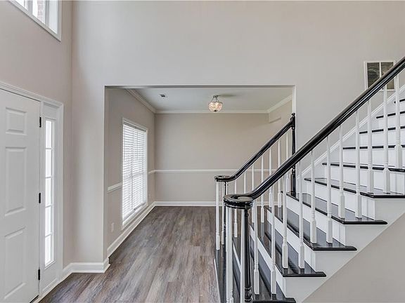 4th image of 3895 Kingsbrook Blvd