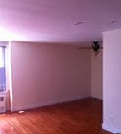 3rd image of 525 Ocean Pkwy APT 5H