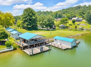 320 Crouch Rd, Johnson City, TN 37615