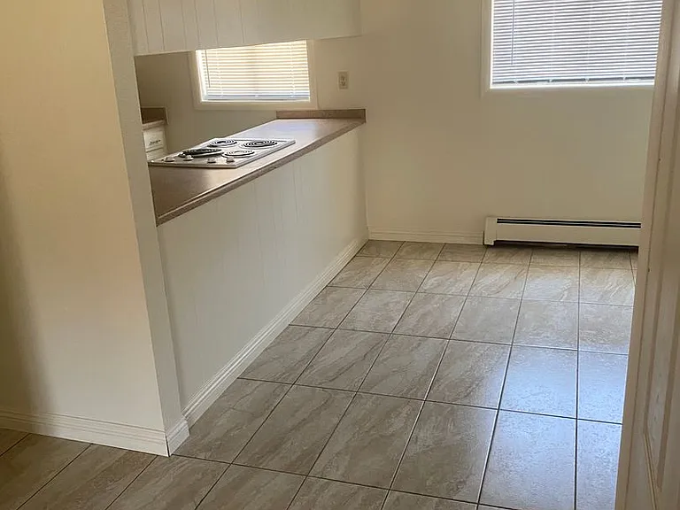 281 Riverbend Rd #1-4 — Photo 3