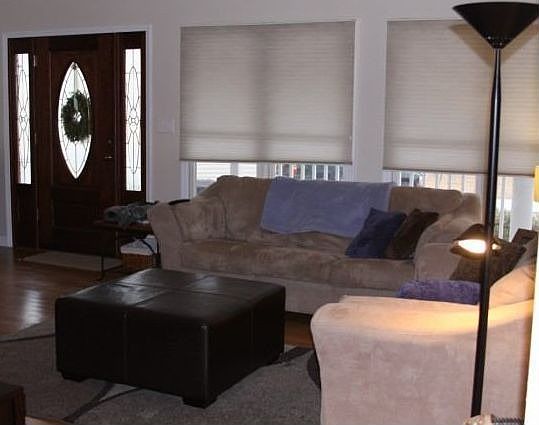 3rd image of 806 Pine Valley Ct