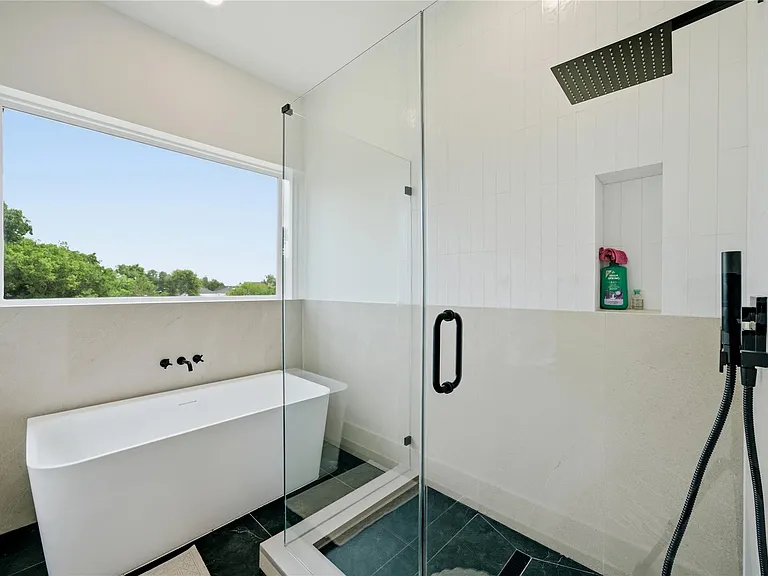 5509 Hershe St — Photo 18