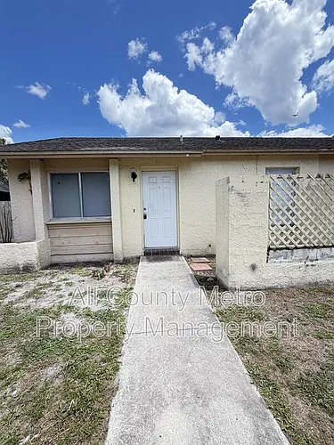 2539 Ridgewood Ave Photo 1